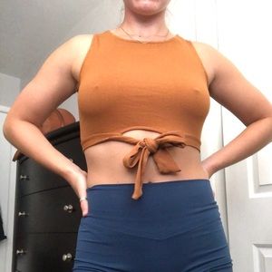 Burnt orange size medium ribbed cropped front-tie tank